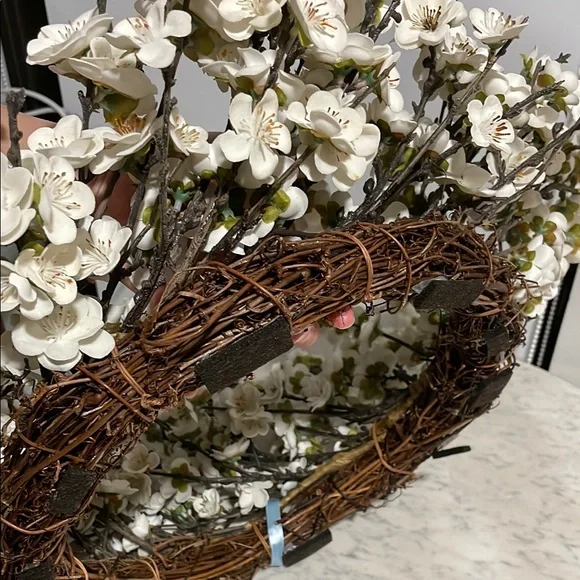 Pottery Barn Faux Plum Blossom Wreath - White - Picture 10 of 10